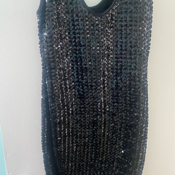 Le Château sequin LBD - Picture 6 of 7